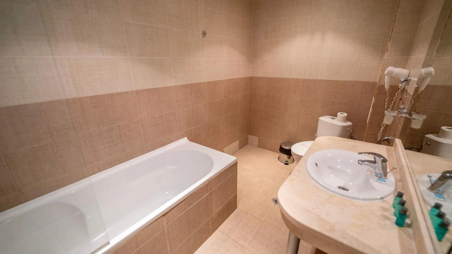 Perla Sun Beach Hotel Primorsko 4*,  Bulgaria